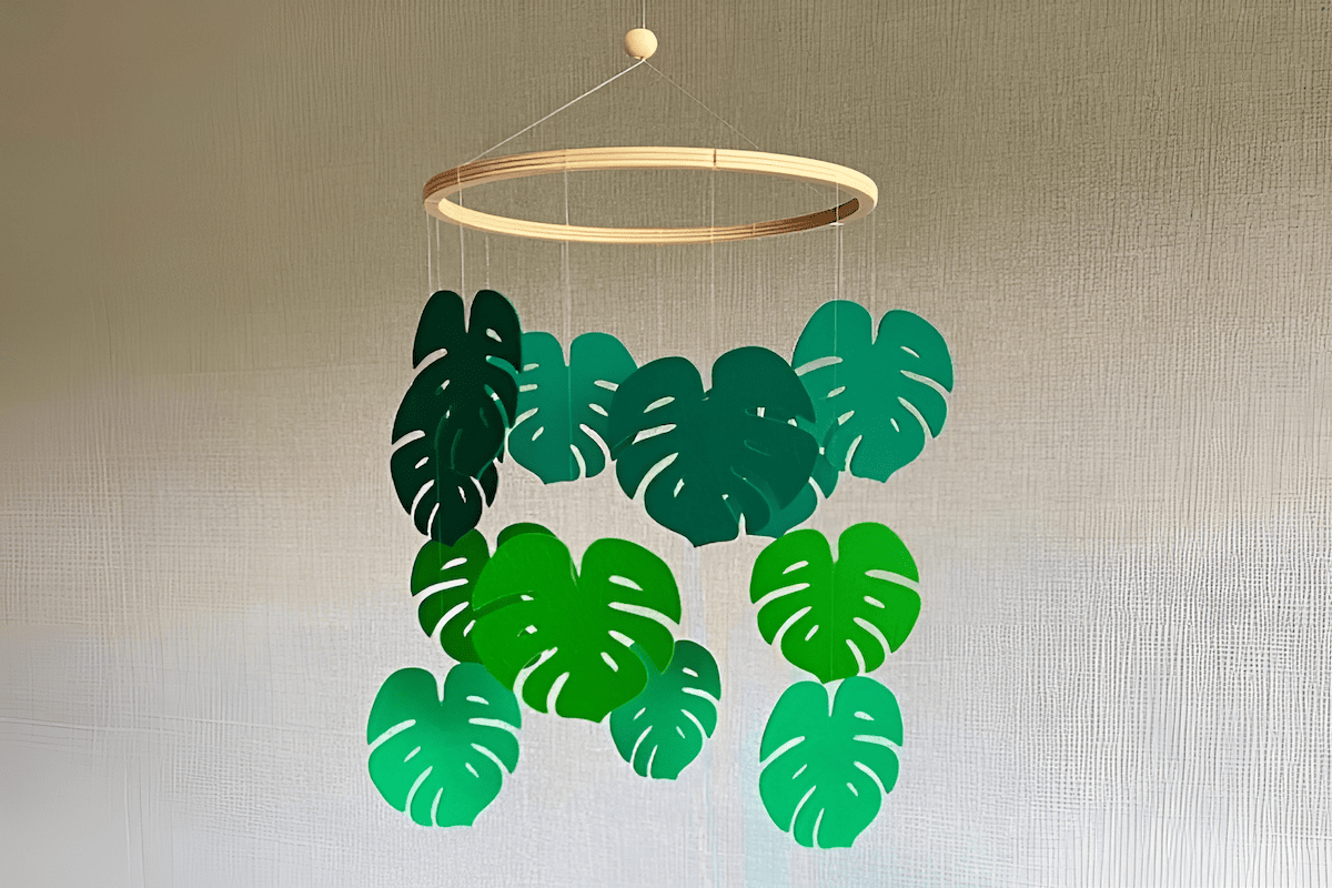 baby crib leaf mobile