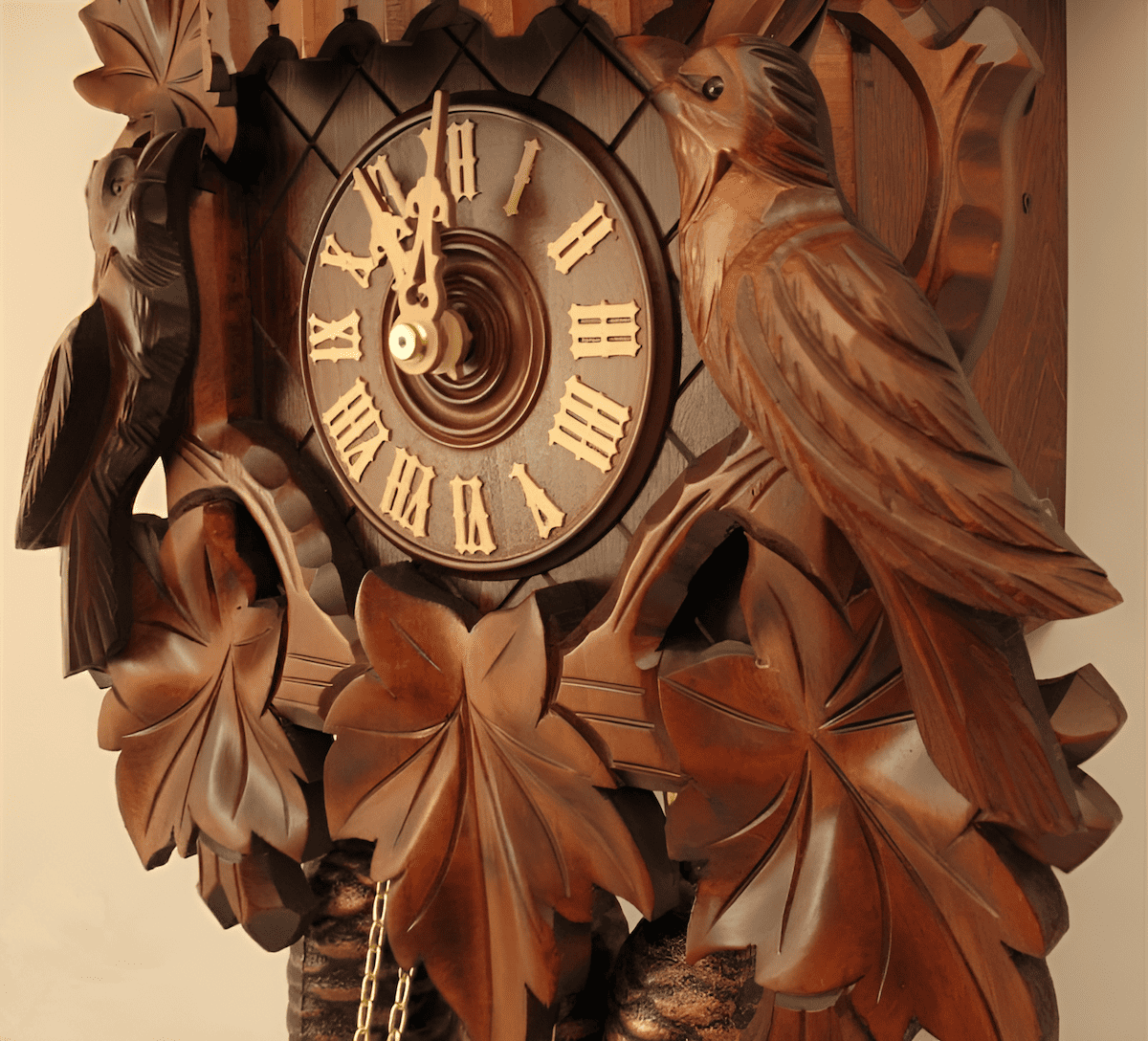 cuckoo wood clock with wooden cuckoo bird