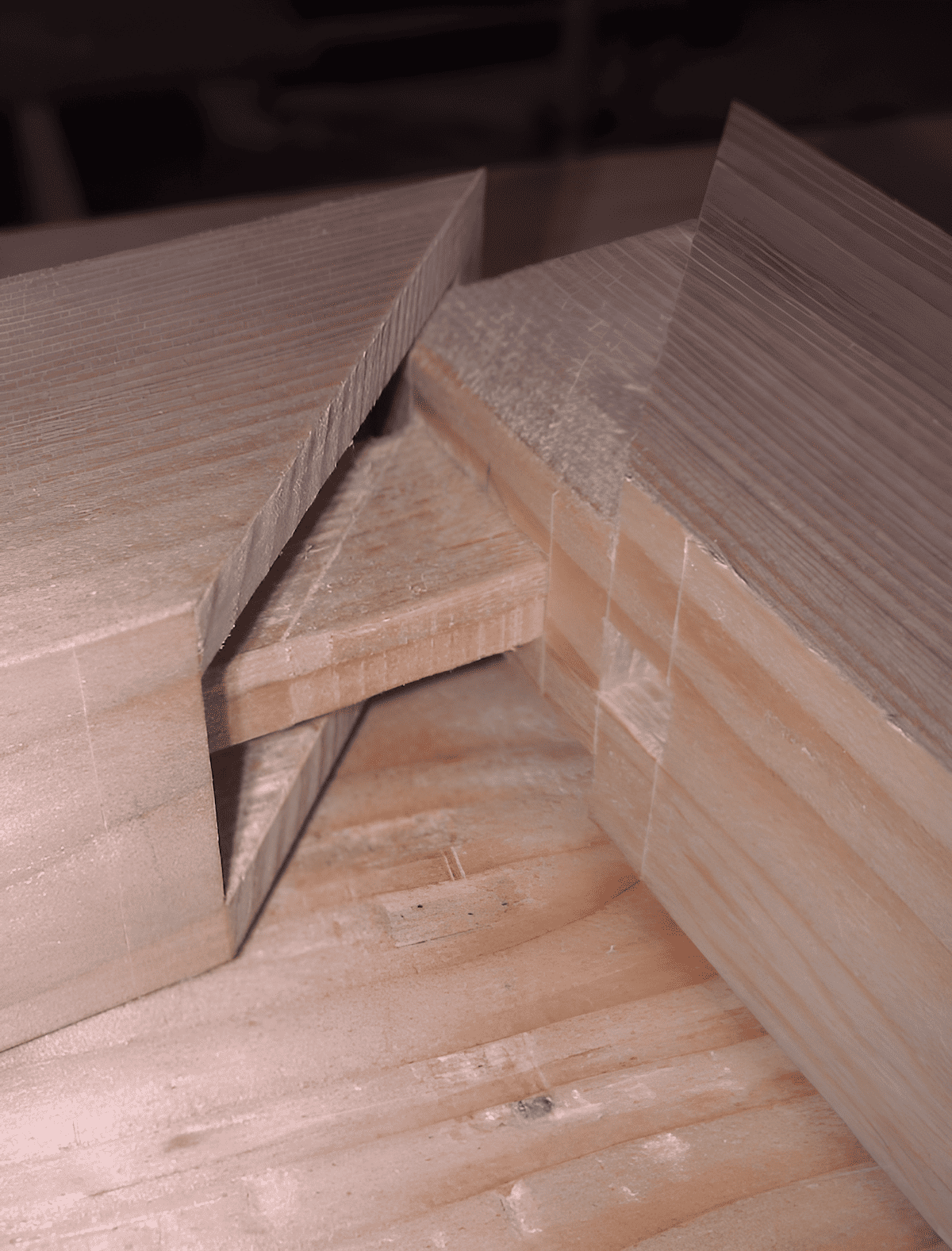 mortise, miter and spline joints used in quality wood picture frame joinery